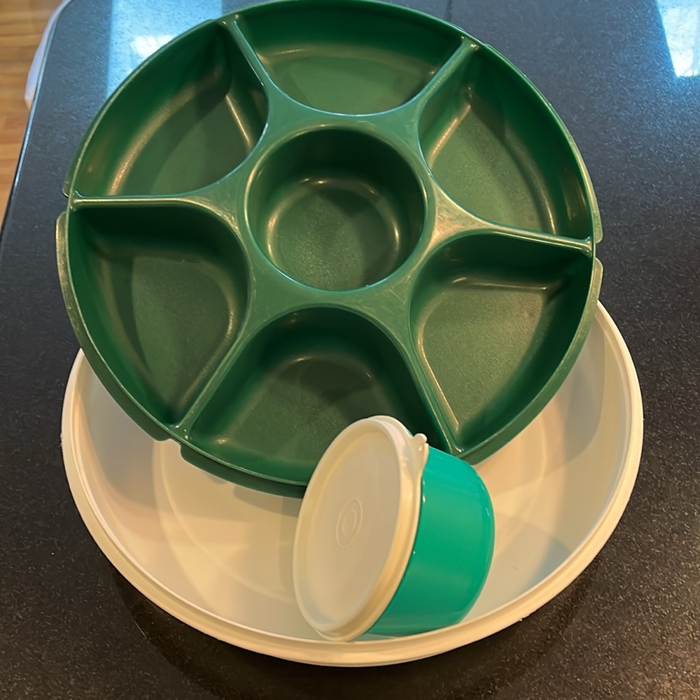Vintage Tupperware Large Holiday Green Vegetable / Appetizer Party Tray